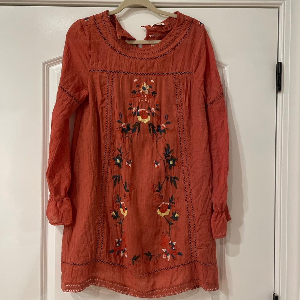 Umgee dress with embroidered floral details